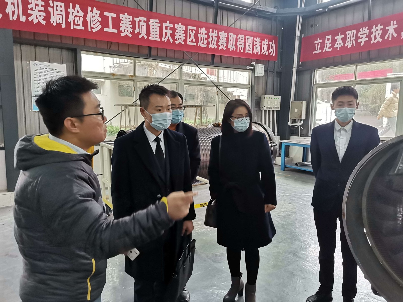 365足球网站赴重庆航天职业技术公司交流学习2 (1).jpg 365足球网站赴重庆航天职业技术公司交流学习2 (1).jpg
